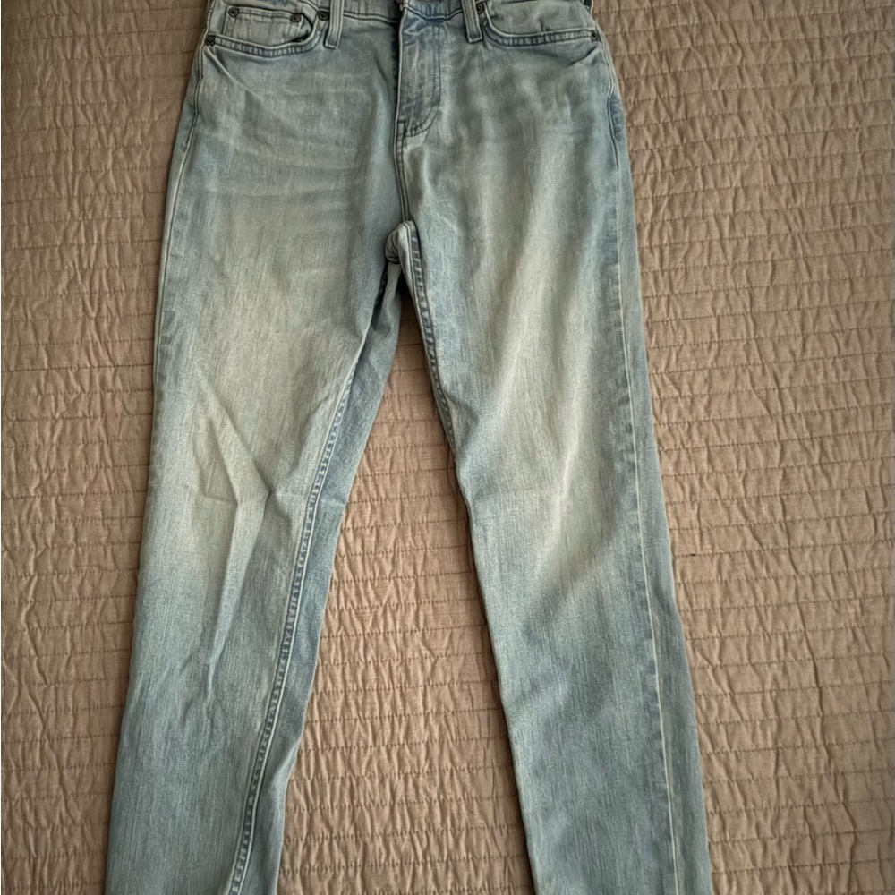 Light Blue Men’s Hollister Athletic Skinny Jeans